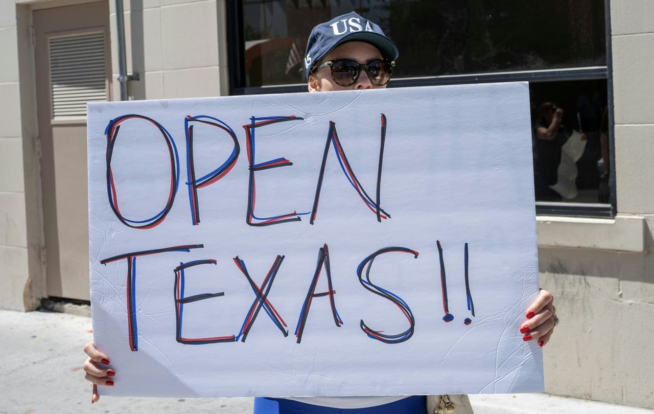 Un juez del sur de Houston ignora las "fases" para la reapertura del gobernador de Texas  