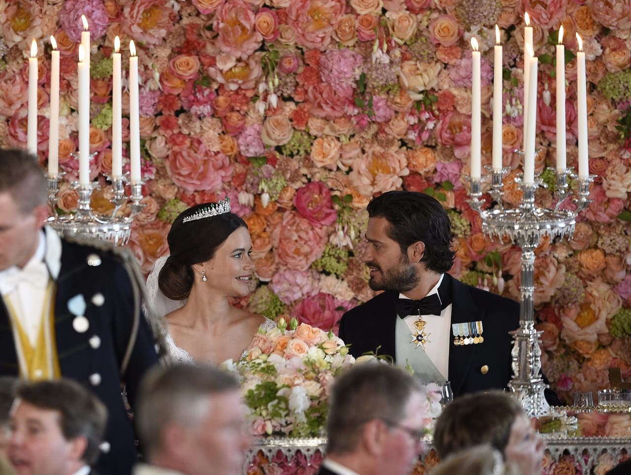 El momento más dulce de la velada llegó durante el banquete, cuando Carlos Felipe dedicó unas palabras a su esposa.