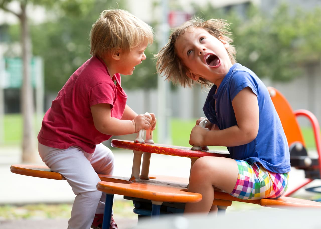 Puede obtener más información sobre COVID y las pautas de seguridad, la asistencia financiera y el registro en 
<a href="https://www.ChicagoParkDistrict.com" target="_blank">ChicagoParkDistrict.com</a>.