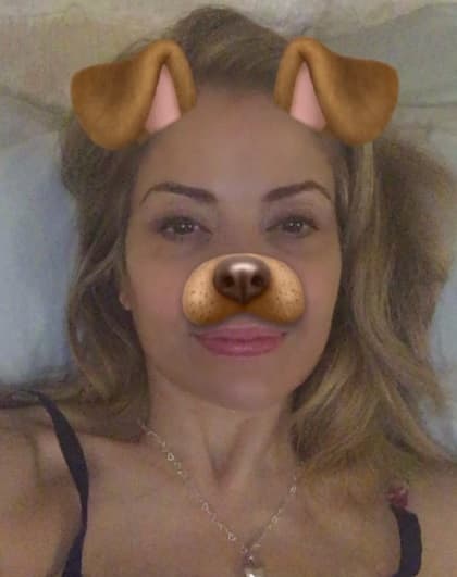 Antes de Premio Lo Nuestro, Gloria Trevi se toma divertidas fotos.