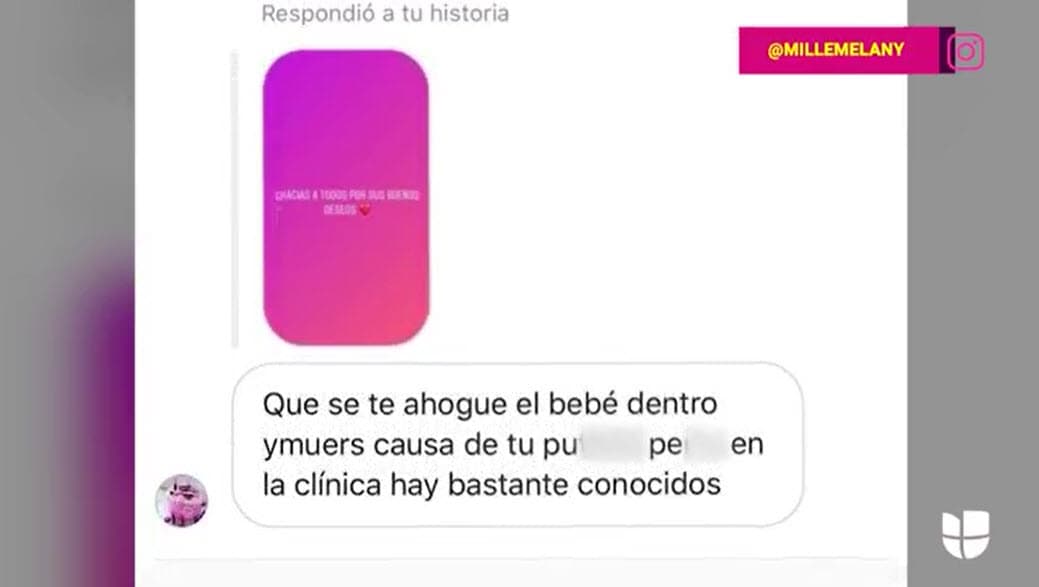 Los cuestionamientos llegaron a un punto en que la modelo tuvo que exponer los mensajes que recibía en sus redes sociales: 
<b><a href="https://www.univision.com/famosos/que-se-te-ahogue-el-bebe-adentro-pareja-de-nacho-exhibe-lo-que-le-desean-a-la-criatura-que-esperan-juntos-video" target="_blank">"Que se te ahogue adentro"</a></b>, fue uno de ellos. 
<br>