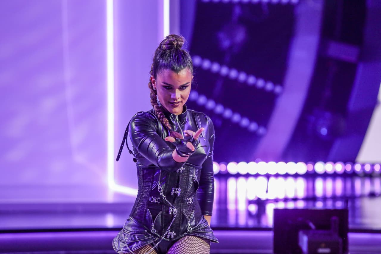 Antes de subirse a la pista, Clarissa recordó que durante toda su vida quiso estar en MQB, "porque cuando era pequeña siempre quise ser bailarina profesional".