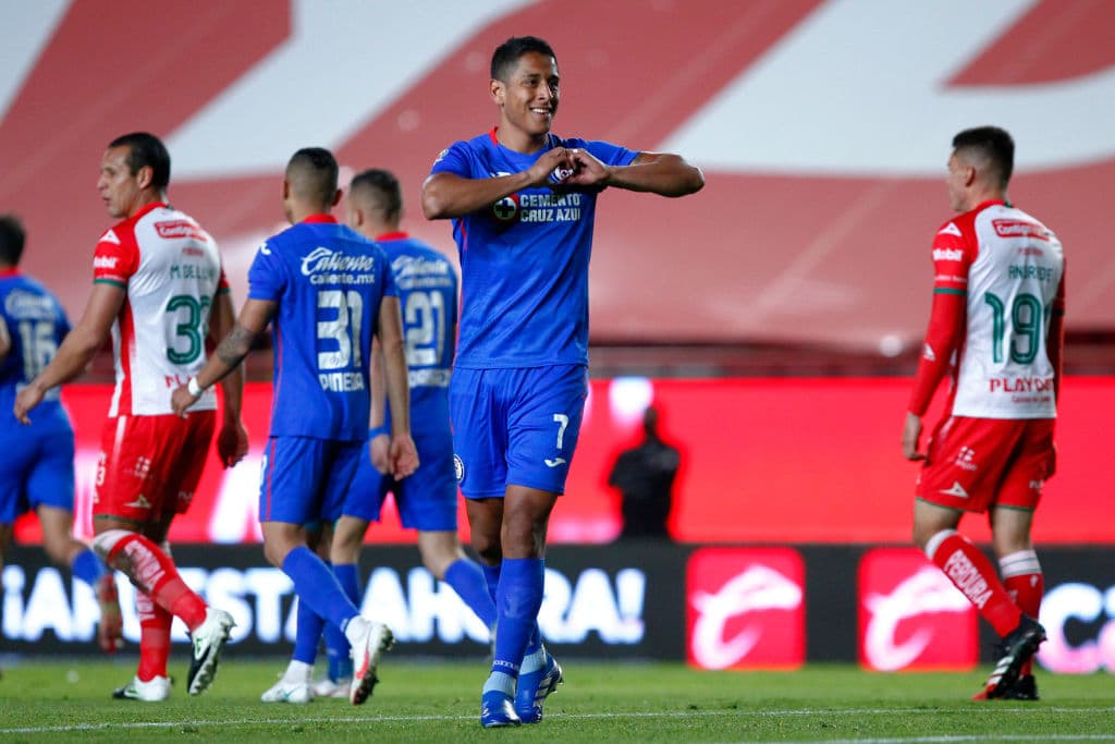 Con gol de vestidor, Luis Romo (3’) adelantó a La Máquina y Juan Escobar Chena (26’) sentenció el duelo. Cruz Azul llegó a nueve unidades para posicionarse momentáneamente en la cima de la competición. Los Rayos consiguieron su tercera derrota y se quedan con cuatro puntos en la parte baja de la tabla.