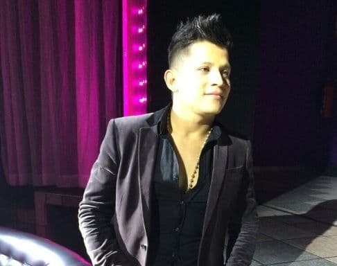 Aldo Sarabia Jr. dijo a las cámaras del Gordo y la Flaca que su madre sí se casó pero prefiere no hablar del tema.