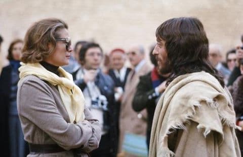 La vida de Jesús también se ha llevado a la televisión, esto ocurrió en el año de 1977, cuando se realizó 'Jesus of Nazareth'.