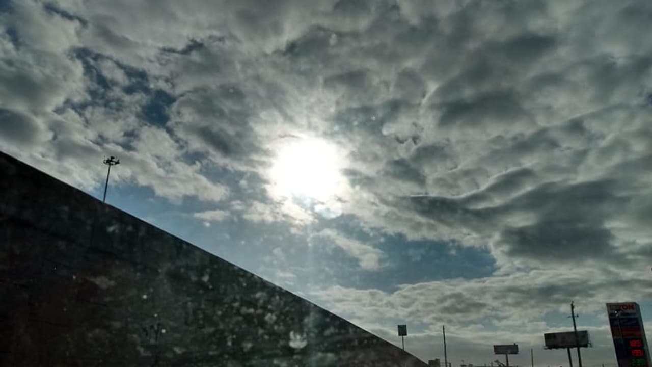 "Buenos días aqui saludándolos", Glendy Pineda