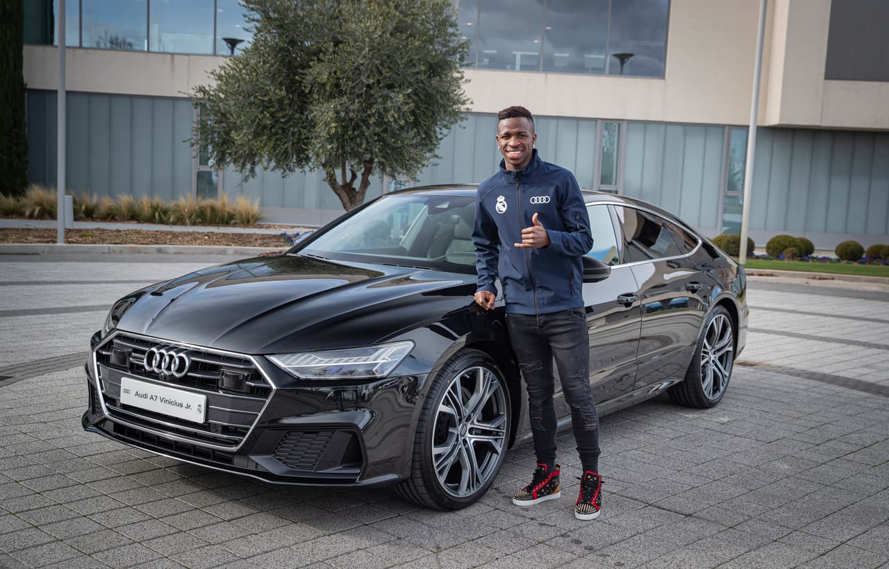 <b>Vinícius Junior</b>, joya emergente del Real Madrid, andará con mucho estilo a bordo de un Audi A7 Sportback 50 TDI color Negro Mitos.