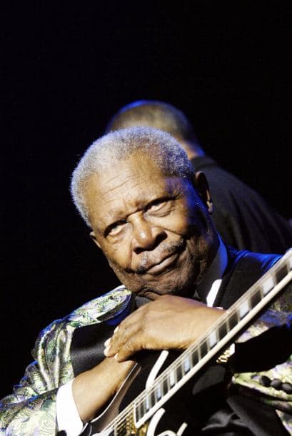 Karen Williams, Rita Washington, y Patty Rey están casi seguras que Toney estaba abusando del guitarrista.