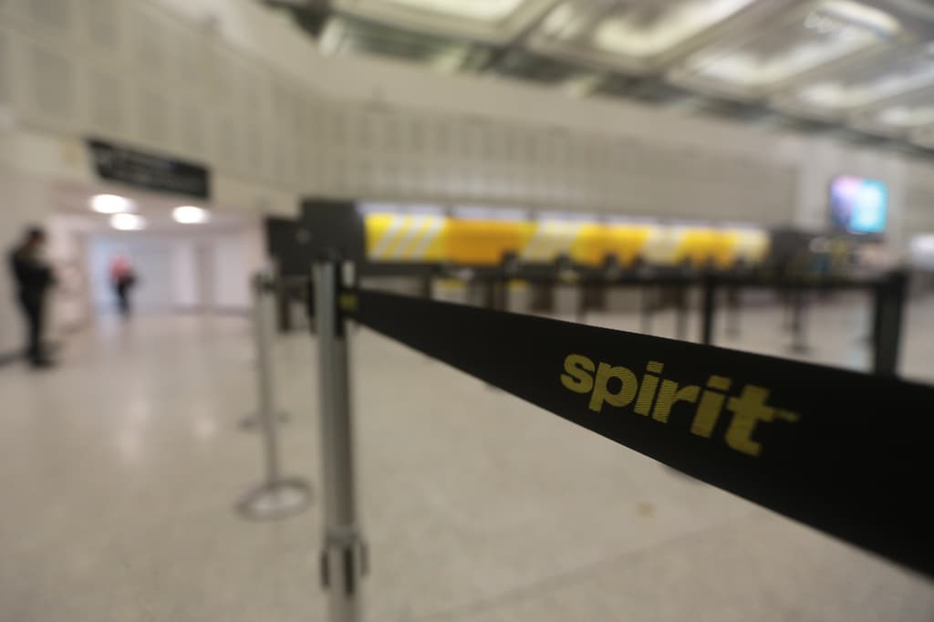 Cierre de Spirit Airlines: qué hacer si tenías vuelo en Orlando o Tampa