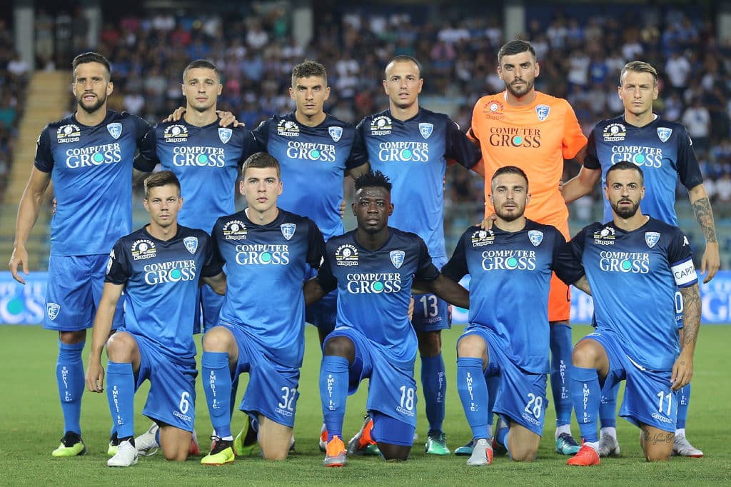 En el último lugar de salarios para todos sus futbolistas está el Empoli, otro recién ascendido, que gasta 23 millones de dólares, mientras Cristiano Ronaldo gana 69. Abismal diferencia,