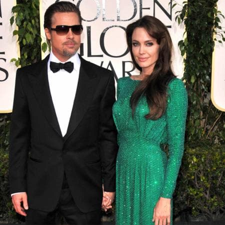 Ni Brad ni Angelina querían hablar públicamente de su relación,pPero eran más frecuentes su apariciones juntos y sus miradas delataban el amor que sentían el uno por el otro.