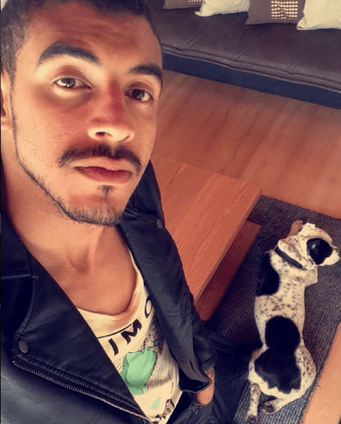 Los dos son unos rompe corazones.