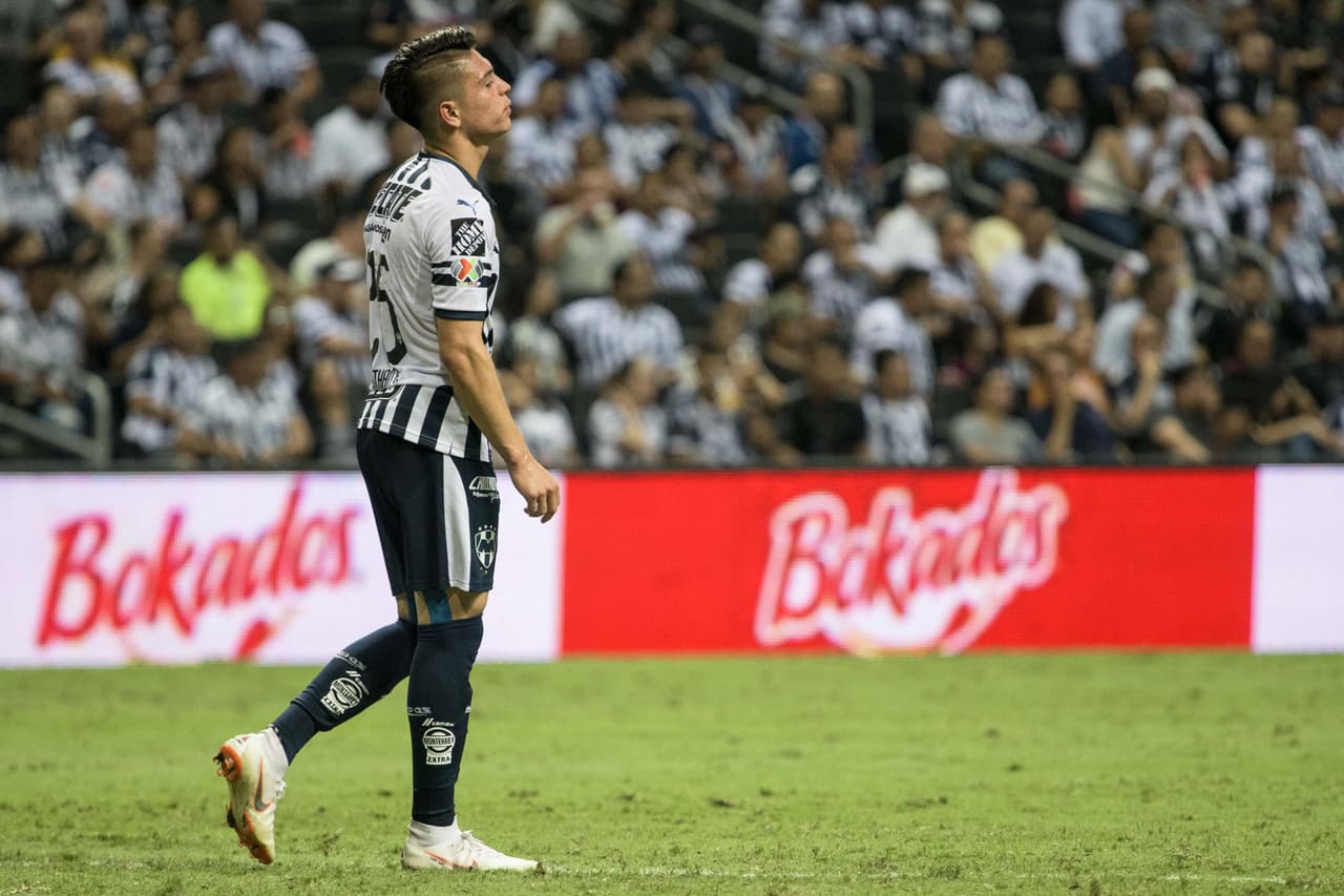 6. Jonathan González (Monterrey) - 5.7 millones de dólares