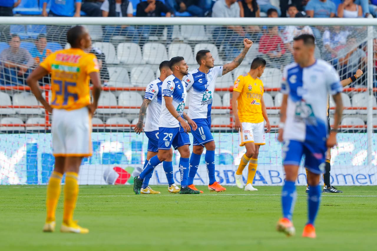 Apenas cursaba el partido los 19 minutos cuando los locales se habían puesto al frente, de manera fortuita, por 1-0.