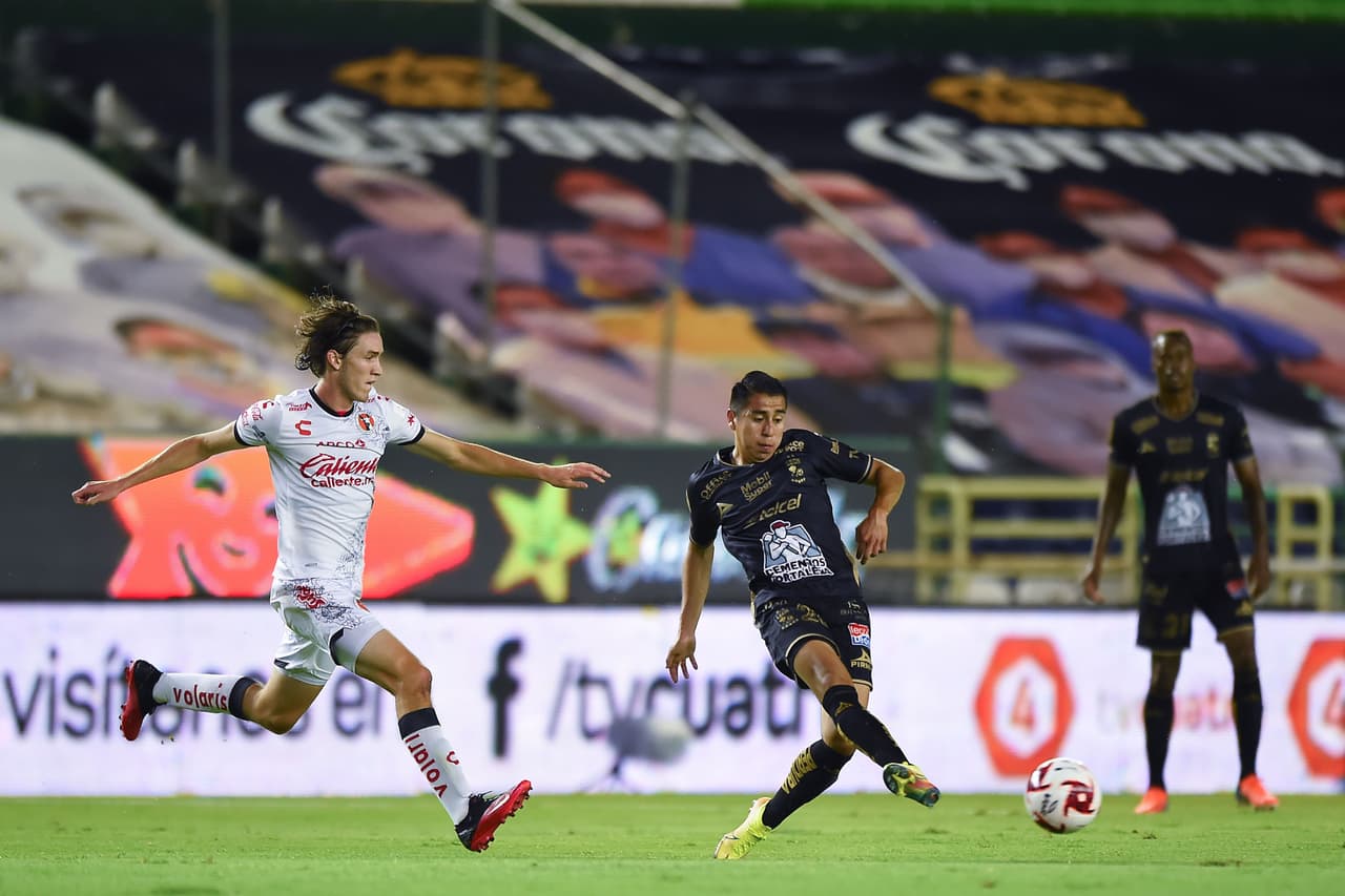 Con gol de Jean meneses y Emanuel Gigliotti, León consigue la remontada sobre Xolos y se adueñan de los tres puntos.