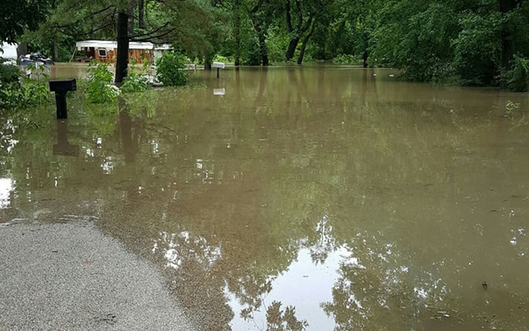 Pequeños poblados al norte de Houston sufren inundaciones tras las torrenciales lluvias: Conroe, Willis, Tomball, Brenham y Pinehurs