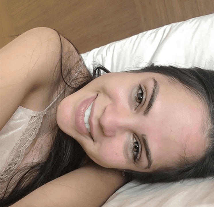 "Asi #Soyyo sin maquillaje. Mujeres al Poder. Kany García eres inspiración para todas", compartió la cantante del género urbano Natti Natasha.