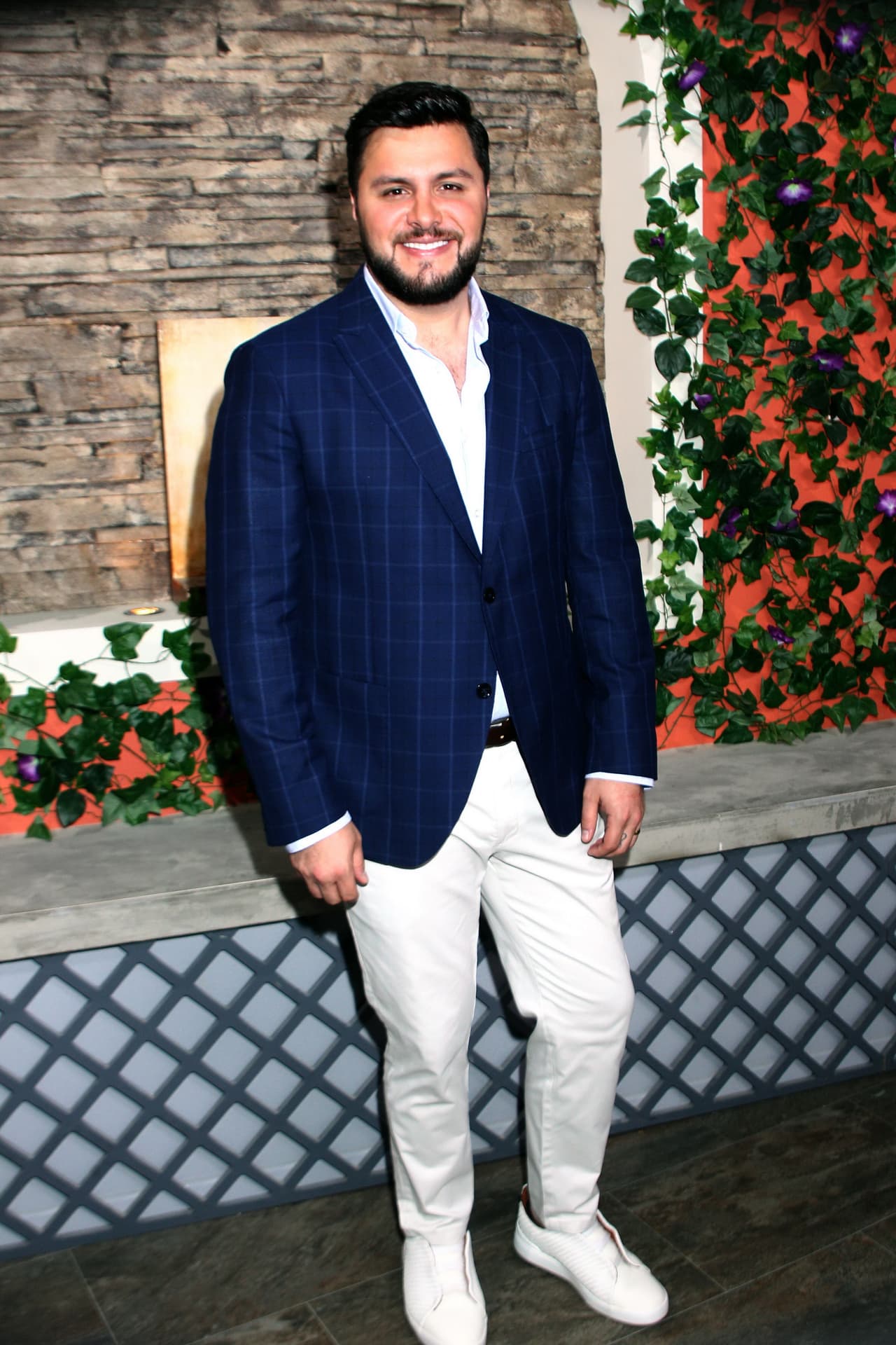 <b><a href="https://www.univision.com/famosos/yo-un-dia-me-voy-a-ir-entre-lagrimas-paco-stanley-dejo-instrucciones-para-su-hijo-paul-una-semana-antes-de-morir-fotos" target="_blank">Paul Stanley</a> </b>confirmó la tarde del sábado 14 de noviembre que dio positivo a covid-19. 
<br>