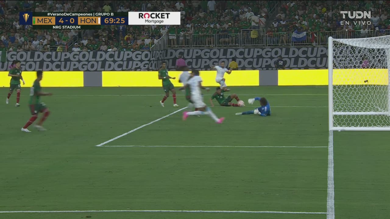 ¡Atajadón de Ochoa! Memo evita el descuento de Honduras