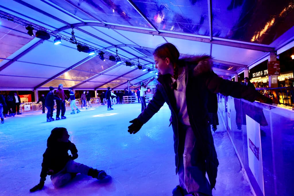 <b>Queen Creek</b>
<br>Cuándo: 24 de noviembre al 24 de diciembre
<br>Dónde: 24810 E Rittenhouse, Queen Creek
<br>Costo: $22.95 por persona
<br>
<a href="https://schnepfchristmas.com/" target="_blank">Más información en este enlace.</a>