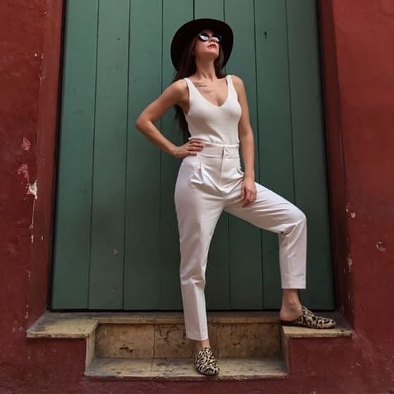 En febrero de 2017, 
<a href="https://www.univision.com/famosos/amores-fugaces-estos-noviazgos-famosos-fueron-tan-breves-que-casi-no-los-recordamos-fotos" target="_blank">Camila lidió con un gran escándalo</a>, pues fue vinculada sentimentalmente con el futbolista profesional Javier 'Chicharito' Hernández.