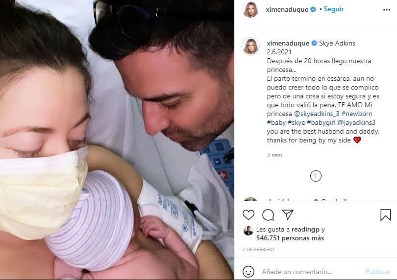 Ximena Duque se convirtió en madre por tercera vez el pasado 6 de febrero, tras 20 horas de parto. La pequeña Skye, la segunda hija de Ximena Duque y Jay Adkins, nació vía cesárea.
