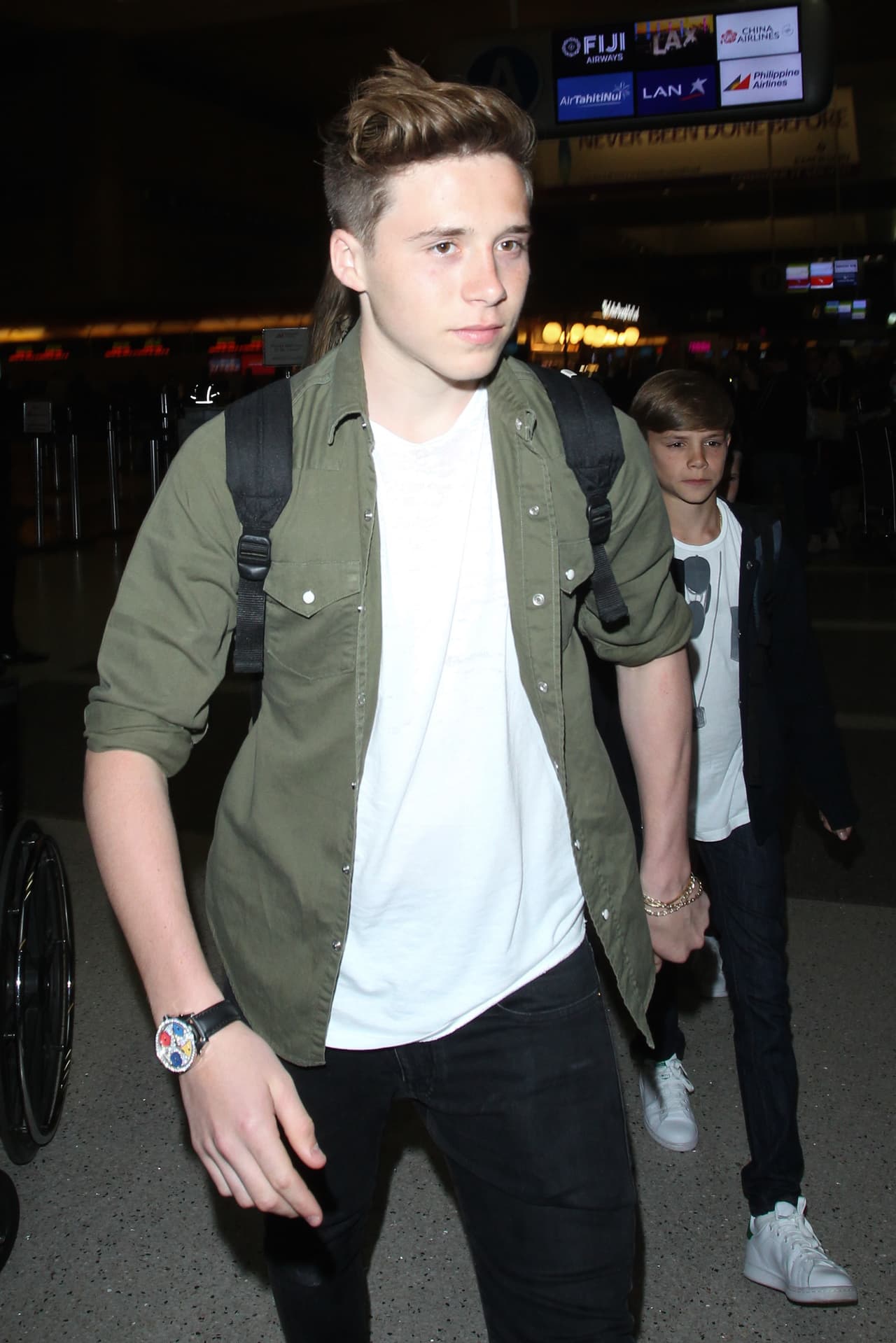 Él supo lidiar con su transición de adolescente y ahora con su estilo influye en la identidad de los teens.