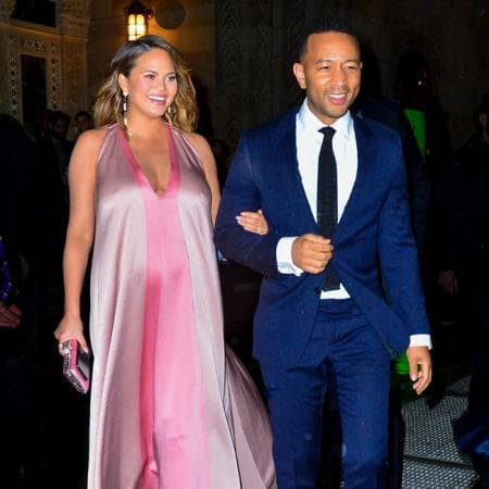 Cuando terminó la filmación, fueron al hotel para comer hamburguesas y pasar un rato amigable. Al día de hoy, mantienen un matrimonio y una familia muy sólida.