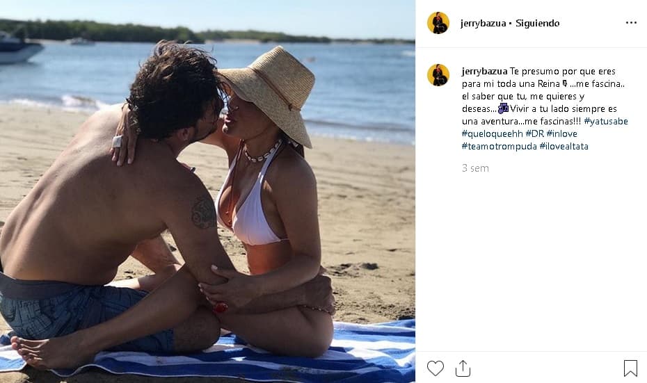 El cantante 
<b><a href="https://www.univision.com/shows/despierta-america/la-tercera-es-la-vencida-jerry-bazua-se-caso-con-una-mujer-20-anos-mayor-que-el-y-raul-los-vio-muy-enamorados-video" target="_blank">contrajo matrimonio</a></b> en Estados Unidos con 
<b>Laura Cristina Camarena</b> (con ella en la foto), quien de acuerdo a reportes periodísticos es 20 años mayor que él.
<br>