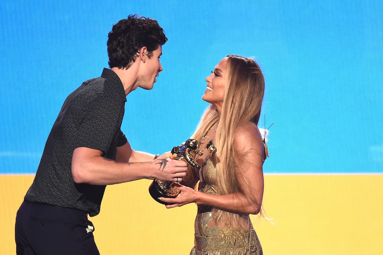 Jennifer López durante su participación en los MTV Video Music Awards 2018.