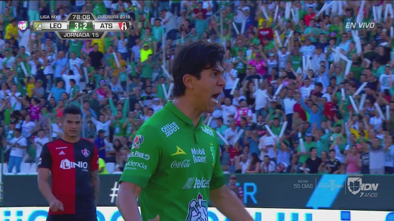 ¡Golazo de J.J. Macías! El juvenil de León pone el cuarto