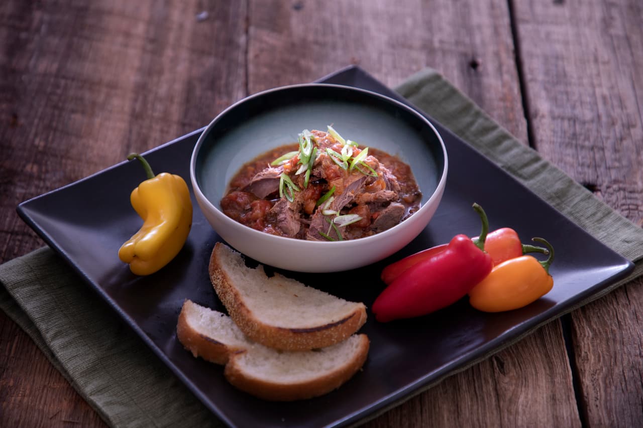 Los chefs del Departamento de Agricultura y Servicios al Consumidor de Florida ofrecen una receta para cocinar un pavo salvaje con salmuera de cítricos, en colaboración con los expertos en pavos salvajes de la FWC.
<br>