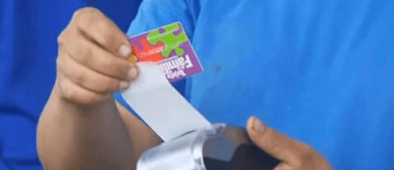 Gobernadora anuncia que tarjeta de Familia se podrá usar “online” para compras de alimentos desde el hogar