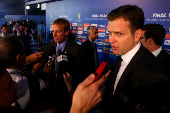 Oliver Bierhoff cree que Jürgen Klinsmann está en conversaciones con Inglaterra