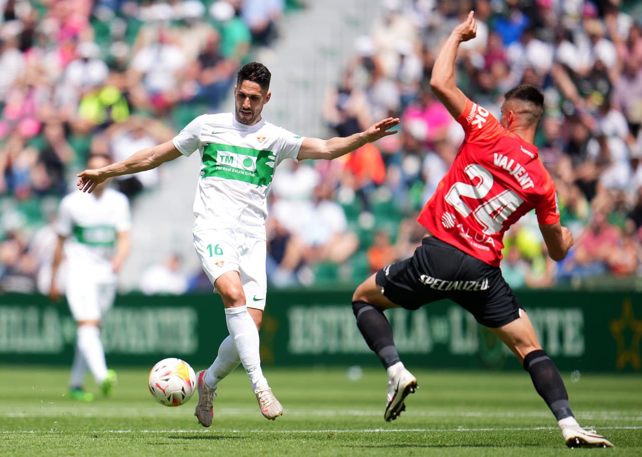 El Mallorca de Javier Aguirre cayó por goleada de 3-0 en su visita al Elche en la Jornada 32.