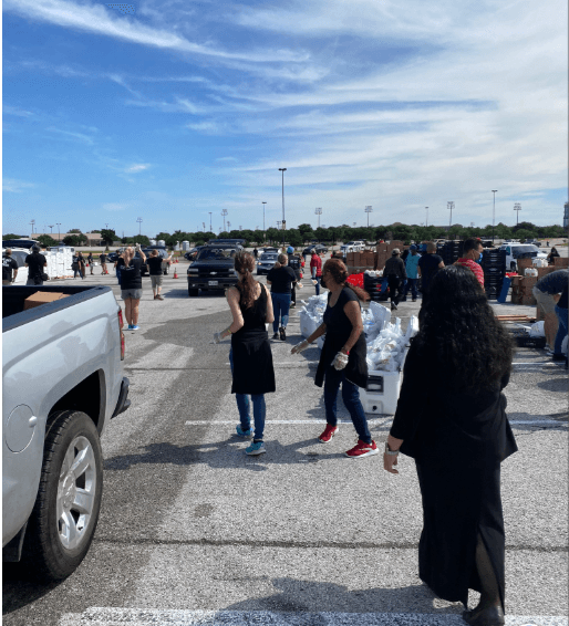 El evento se llevó a cabo este domingo 17 de mayo de 10 am a 2pm en el Lone Star Park, de Grand Prairie.