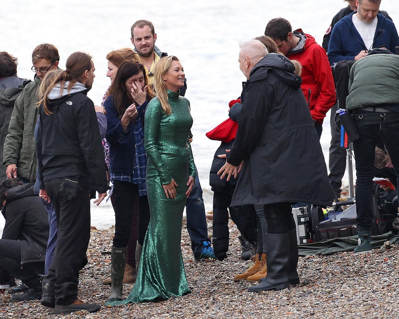 ¡Pero ni una toallita le prestaron!