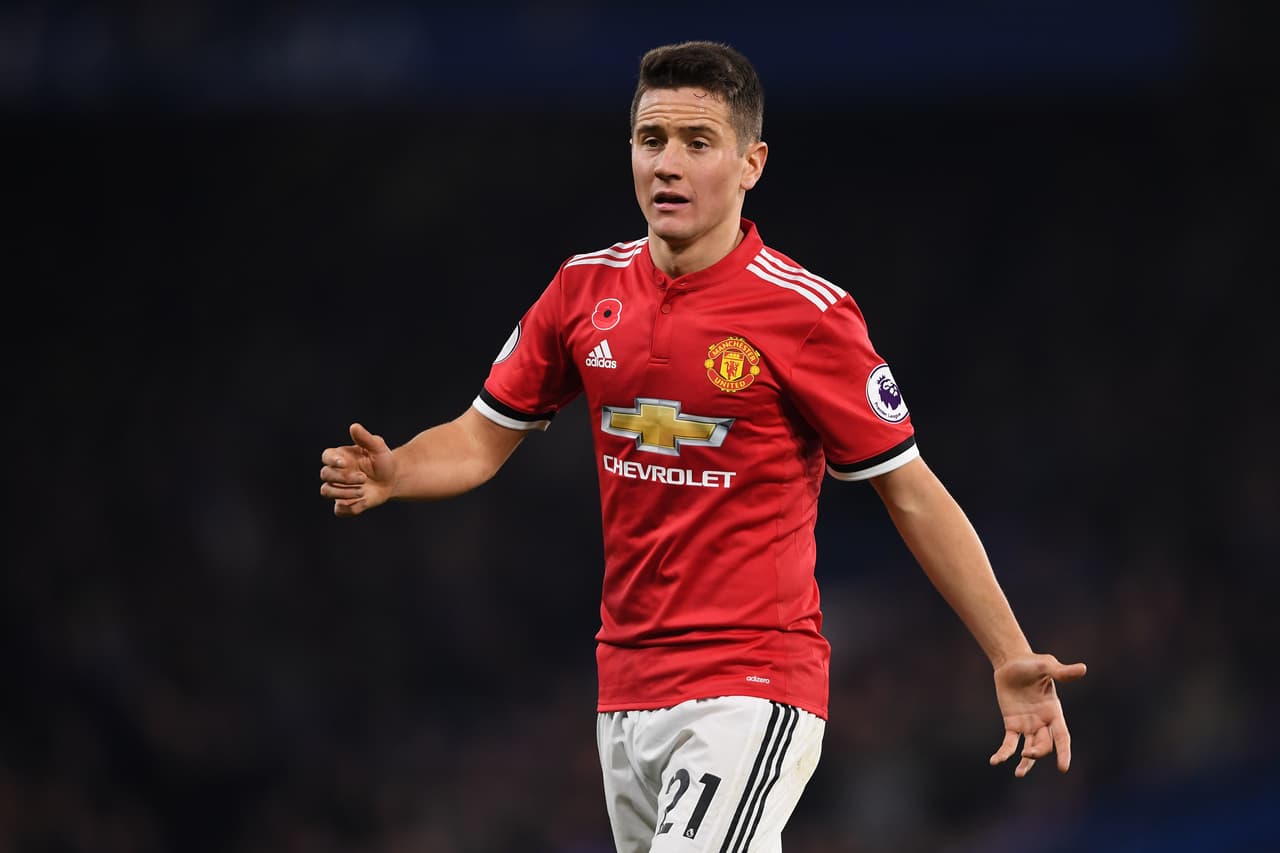 Polémica en Manchester, Ander Herrera niega haber escupido sobre el escudo del City