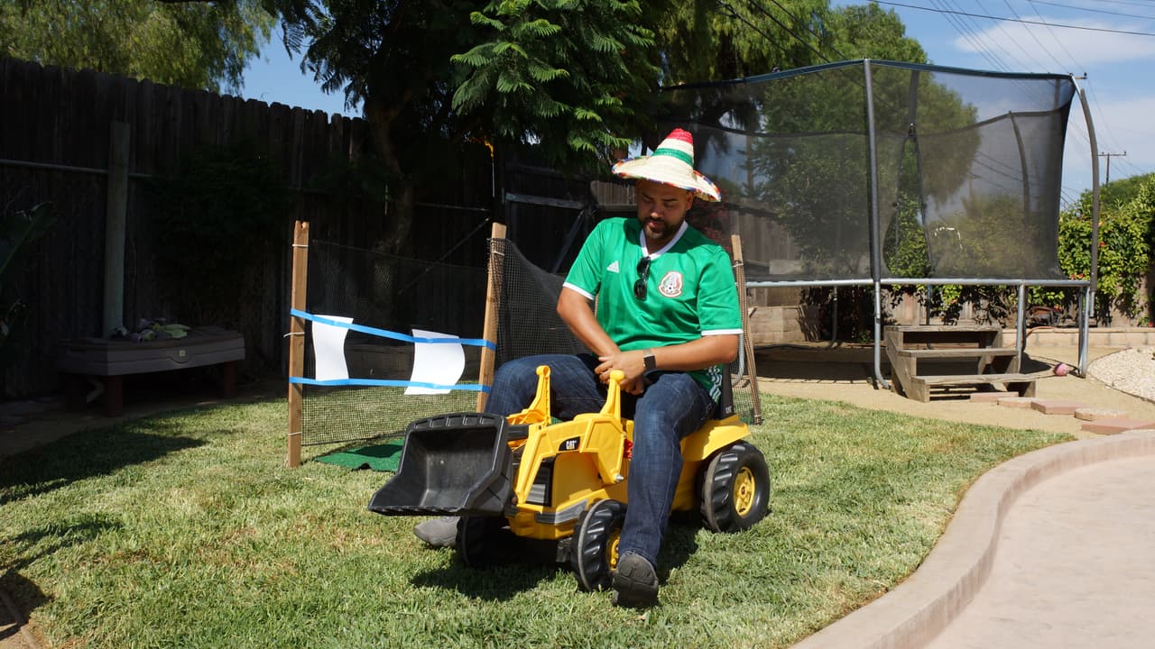 La Gallina Vidente llega al Gordo y La Flaca.