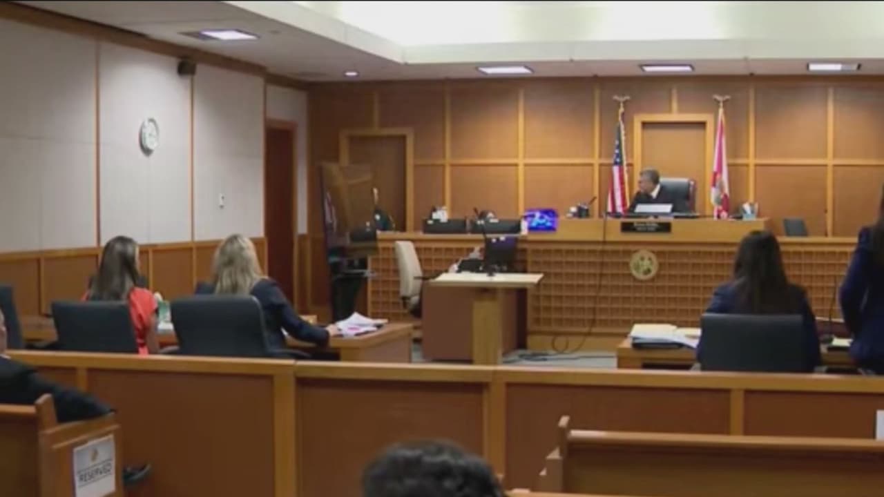 Rechazan libertad de esposa de exalguacil de Osceola por no justificar fondos de fianza