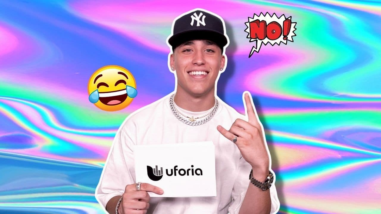 ALEJO responde si haría una collab con CNCO y cómo fue conocer a Karol G y Feid en #AskingForAFriend