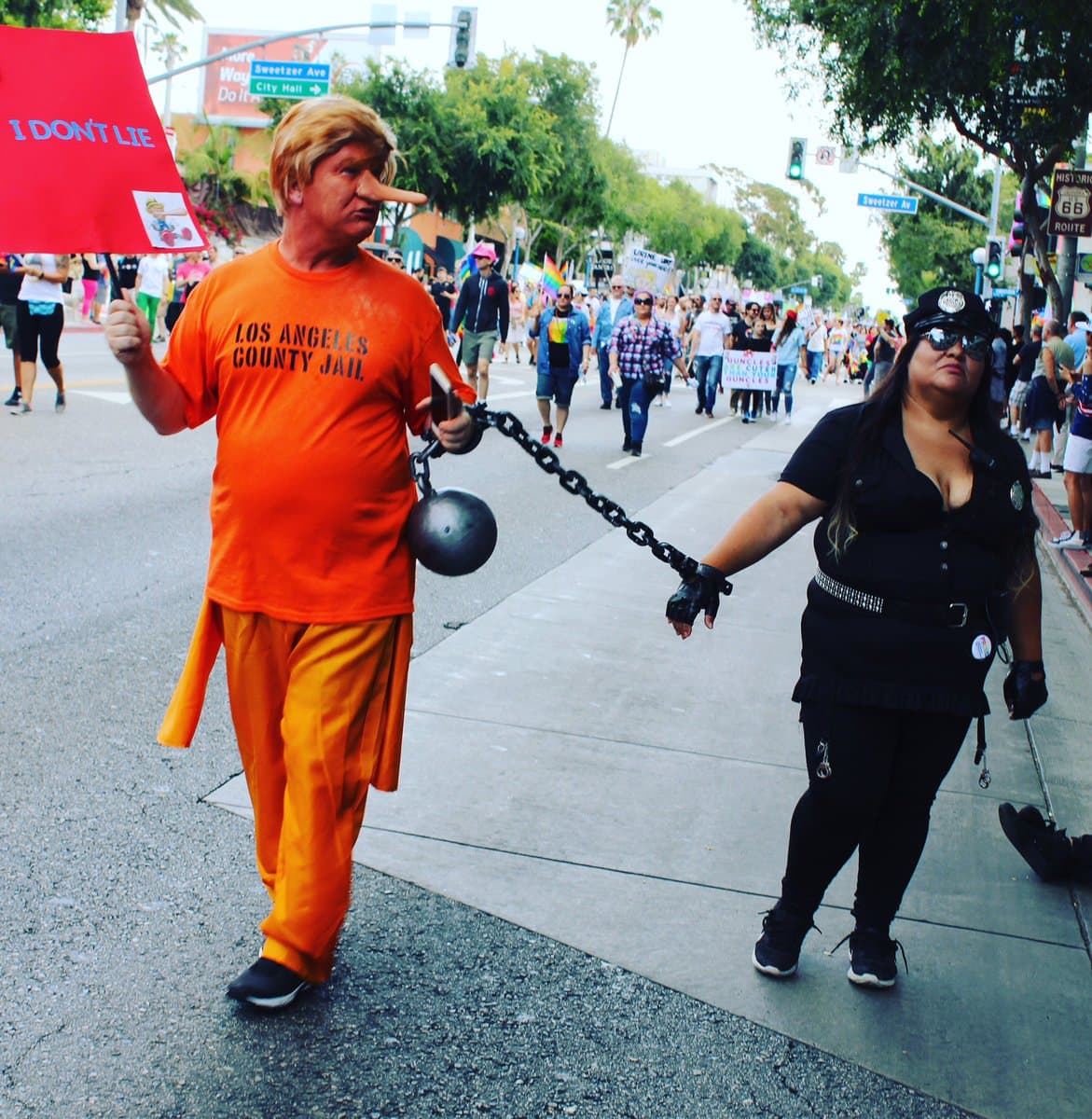 El presidente Trump fue blanco de la protesta.