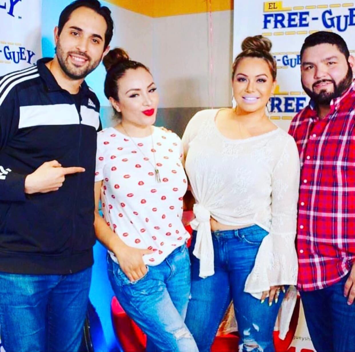 Con la madrina del Free-guey show
<a href="https://www.facebook.com/ChiquisOficial/">Chiquis Rivera</a> .