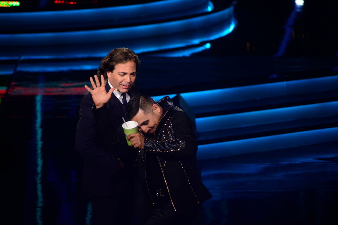 Parece que no se llevan bien, pero la realidad es que Espinoza y Cristian tienen una gran relación de amistad, eso sí, no dejan de pelear, decirse de cosas, bailar y cantar juntos logrando todo un show, pero al final, este dueto nos hace reír con sus ocurrencias.