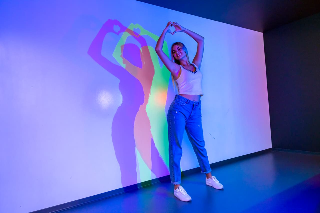 <b>Entrada gratuita para maestros en Orlando. </b>Durante la Semana de Agradecimiento a los Maestros, del 4 al 10 de mayo de 2025, todos los docentes activos podrán entrar sin costo al Museum of Illusions Orlando simplemente presentando su identificación escolar vigente. Es una oportunidad para disfrutar de una experiencia educativa y divertida.