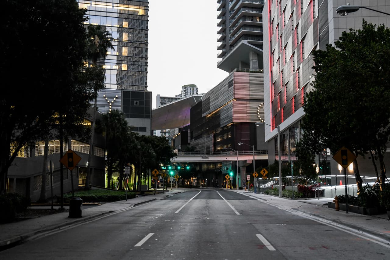 Esto podría alterar la vida de millones que ya empezaban a disfrutar de una vida normal, después de los cierres y medidas de prevención por la pandemia. 
<br>