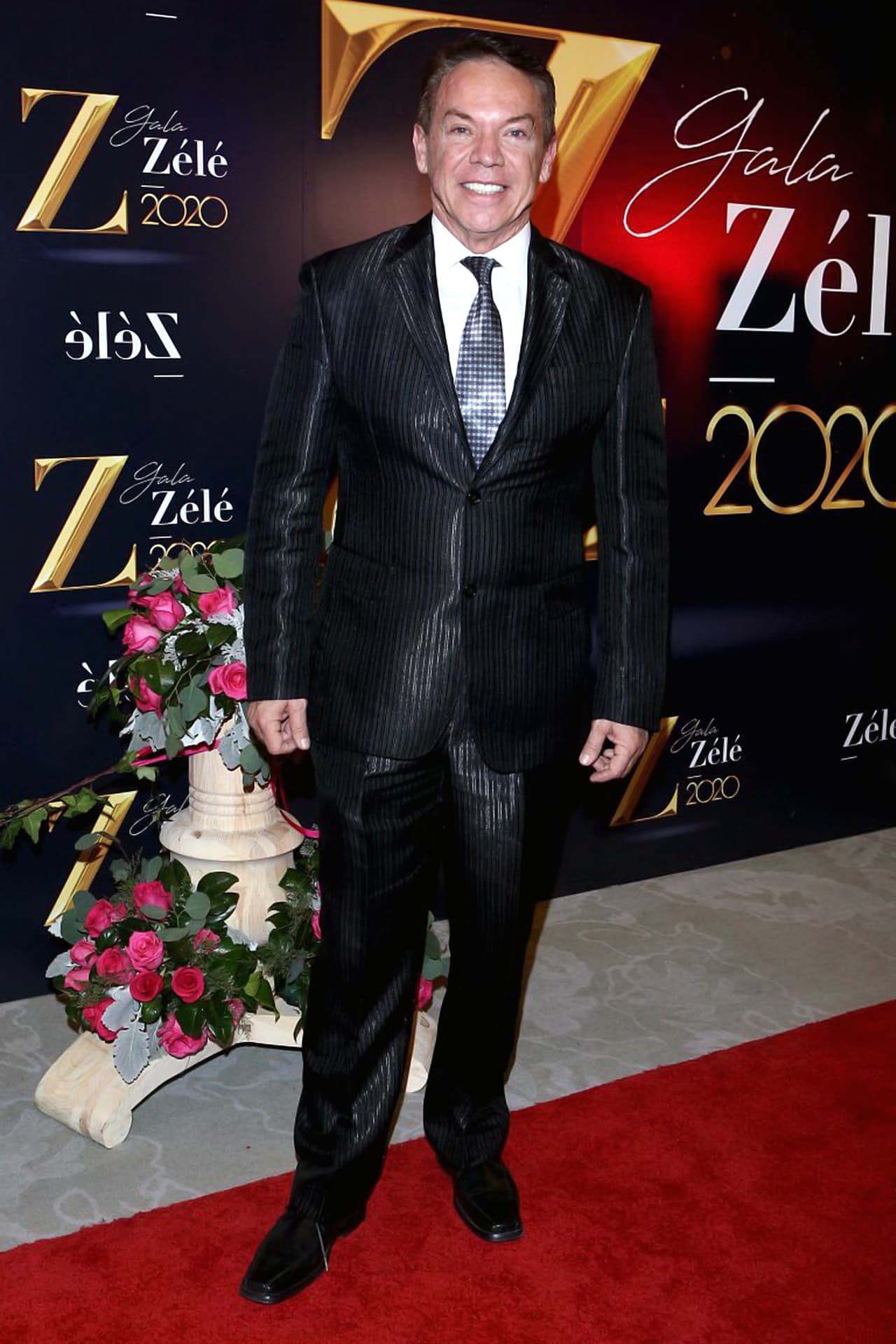 Marcos Valdés usó su cuenta de 
<b><a href="https://twitter.com/marcos_e_valdes?lang=en" target="_blank">Twitter</a></b> para expresar su sentir por la muerte de Jorge Navarro Sánchez y Luis Gerardo Rivera (Gerardo Bosco).