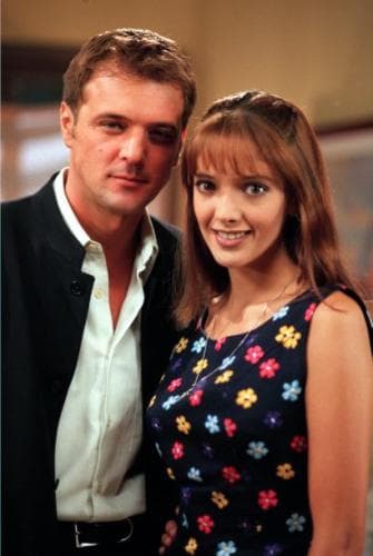 Un año después volvieron a hacer equipo en 'El privilegio de amar', una nueva versión de la telenovela venezolana 'Cristal'. Adela Noriega fue heroína de la historia y encarnó a una modelo que terminaba enamorada del adinerado Víctor Manuel (René Strickler).