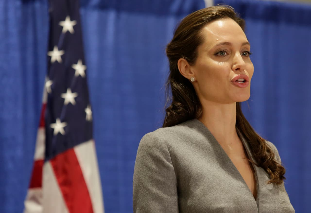 Profesora Angelina Jolie: así fue el primer día de clases de la actriz en una universidad de Londres