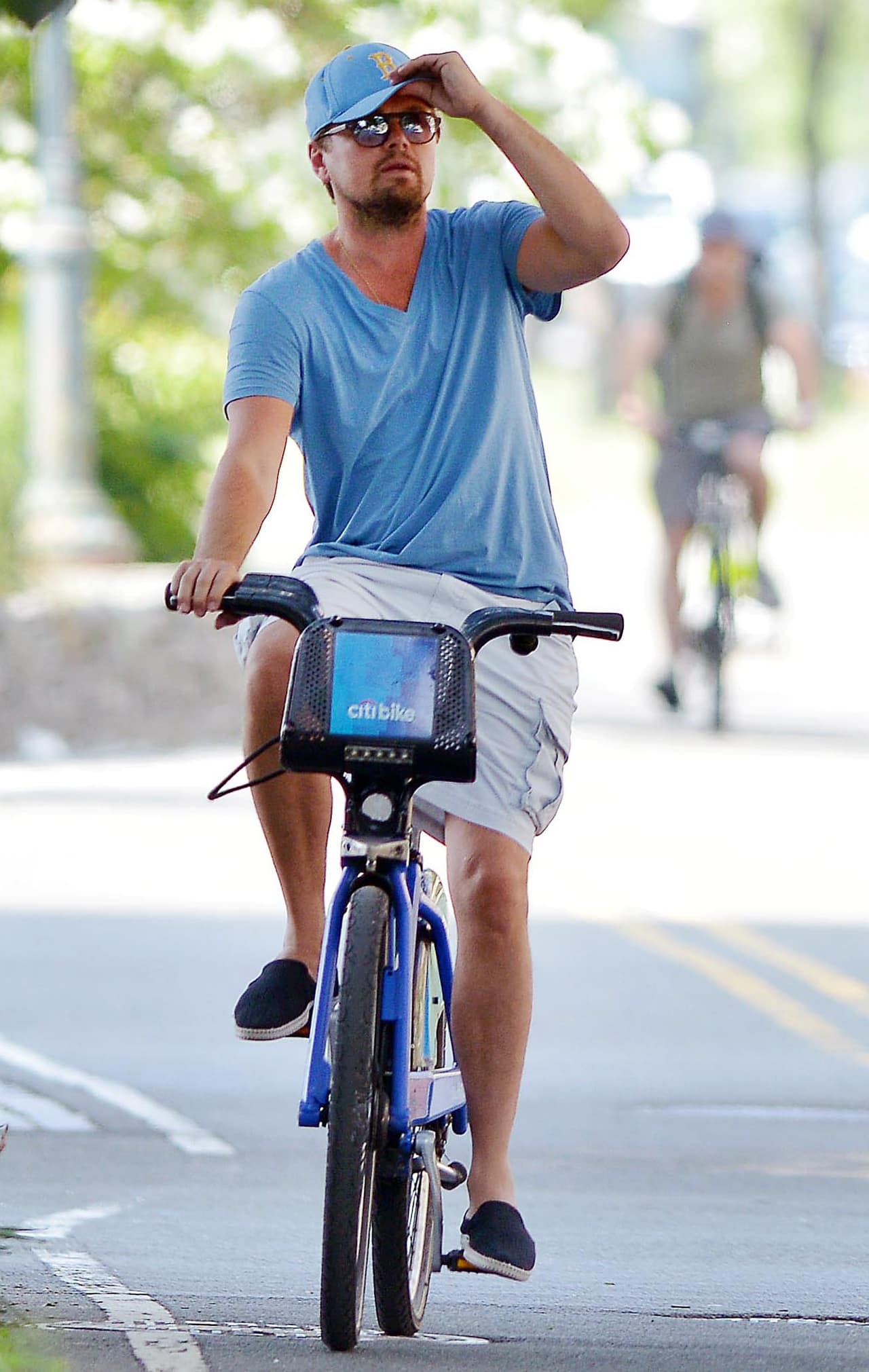 ¿Será que Leo tiene otra conquista?